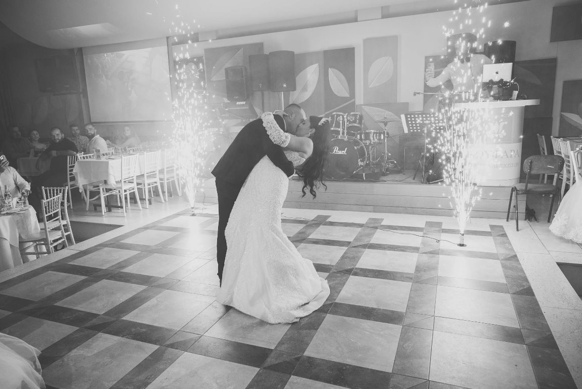 Λάζαρος & Δέσποινα - Καστανάς Θεσσαλονίκη : Real Wedding by Livardas Charilaos Photography